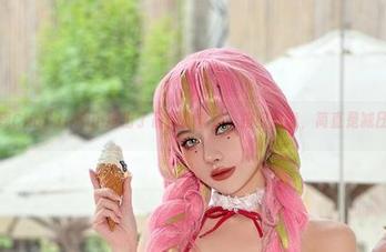 最近发现Choi Ji Yun推出了最新款套装，搭配随意，简直是减压神器。